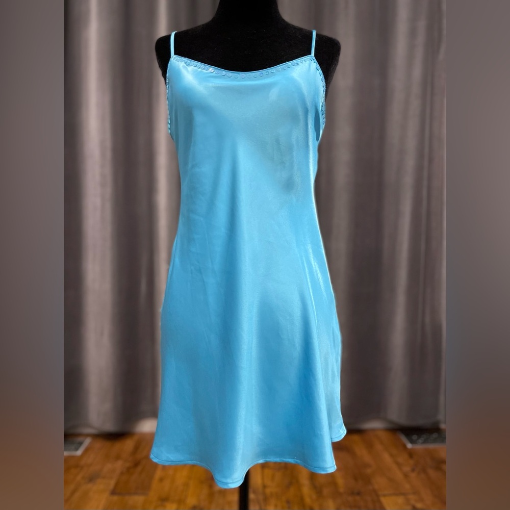 Vintage La Senza satin chemise nightie
